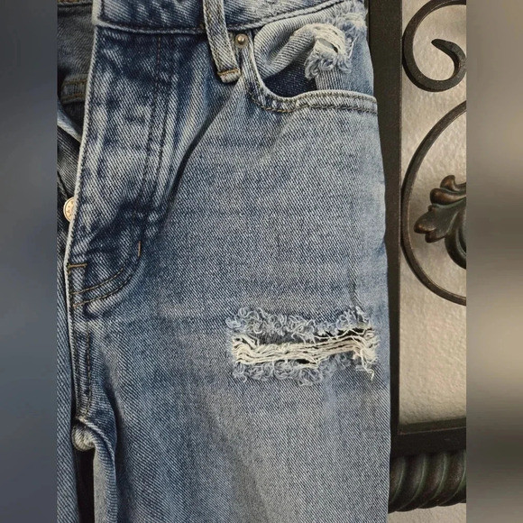 PacSun Mom Jeans - Picture 6 of 10
